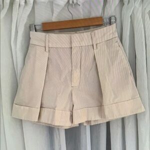 Banana Republic Cream Women's Shorts